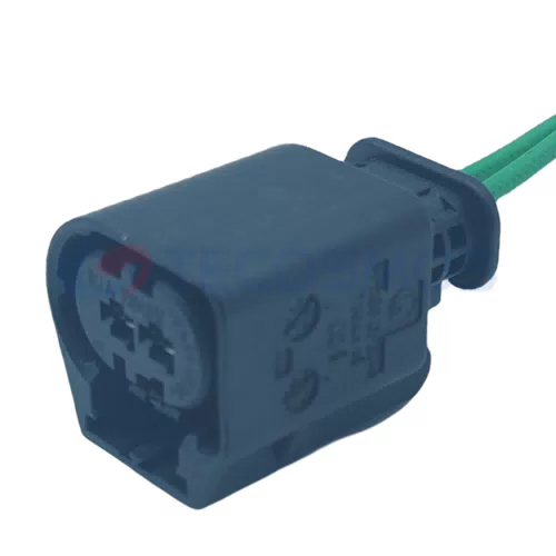 Auto Parts Handbrake Motor Plug Waterproof Shell Suitable for Ford 2-pin Female 1897702-2 - image 3